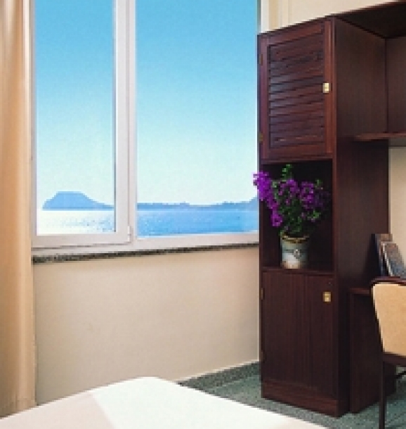 Rooms with sea view